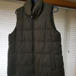 Old Navy Puffer Vest